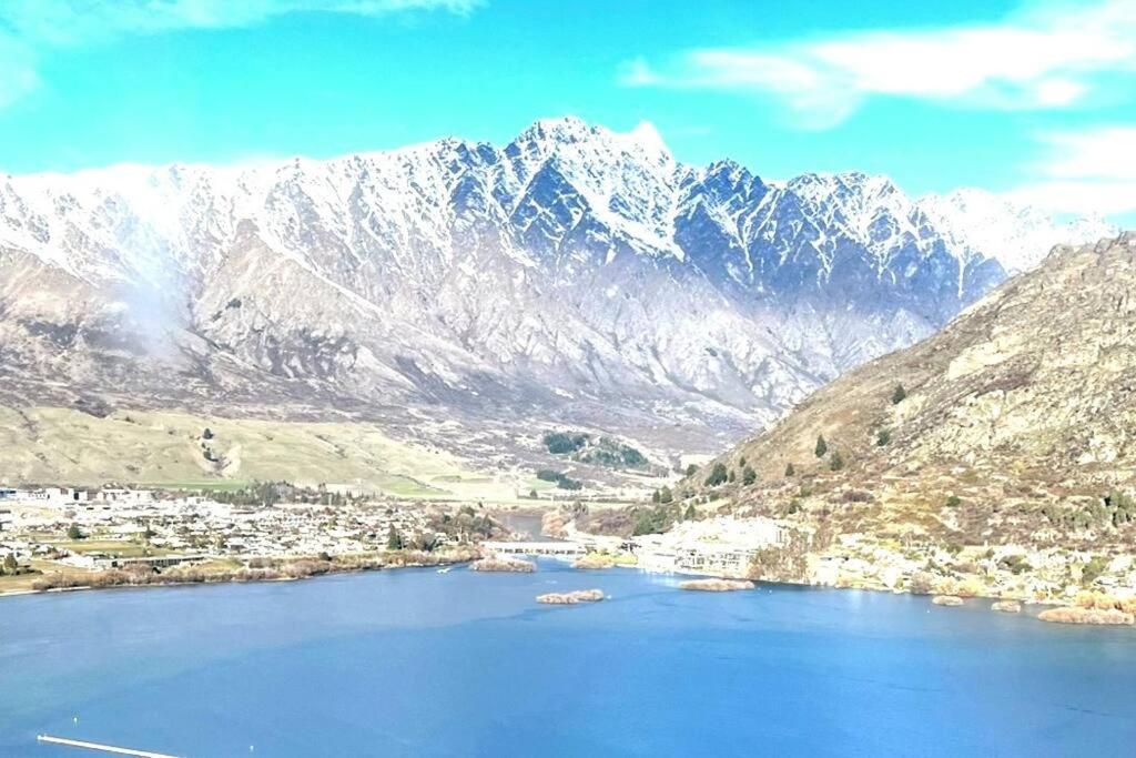 Views On Florence Queenstown Eksteriør billede